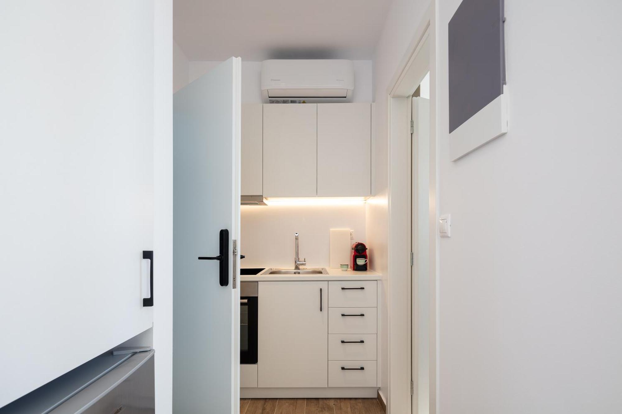 Rea Apartments Resmo Dış mekan fotoğraf